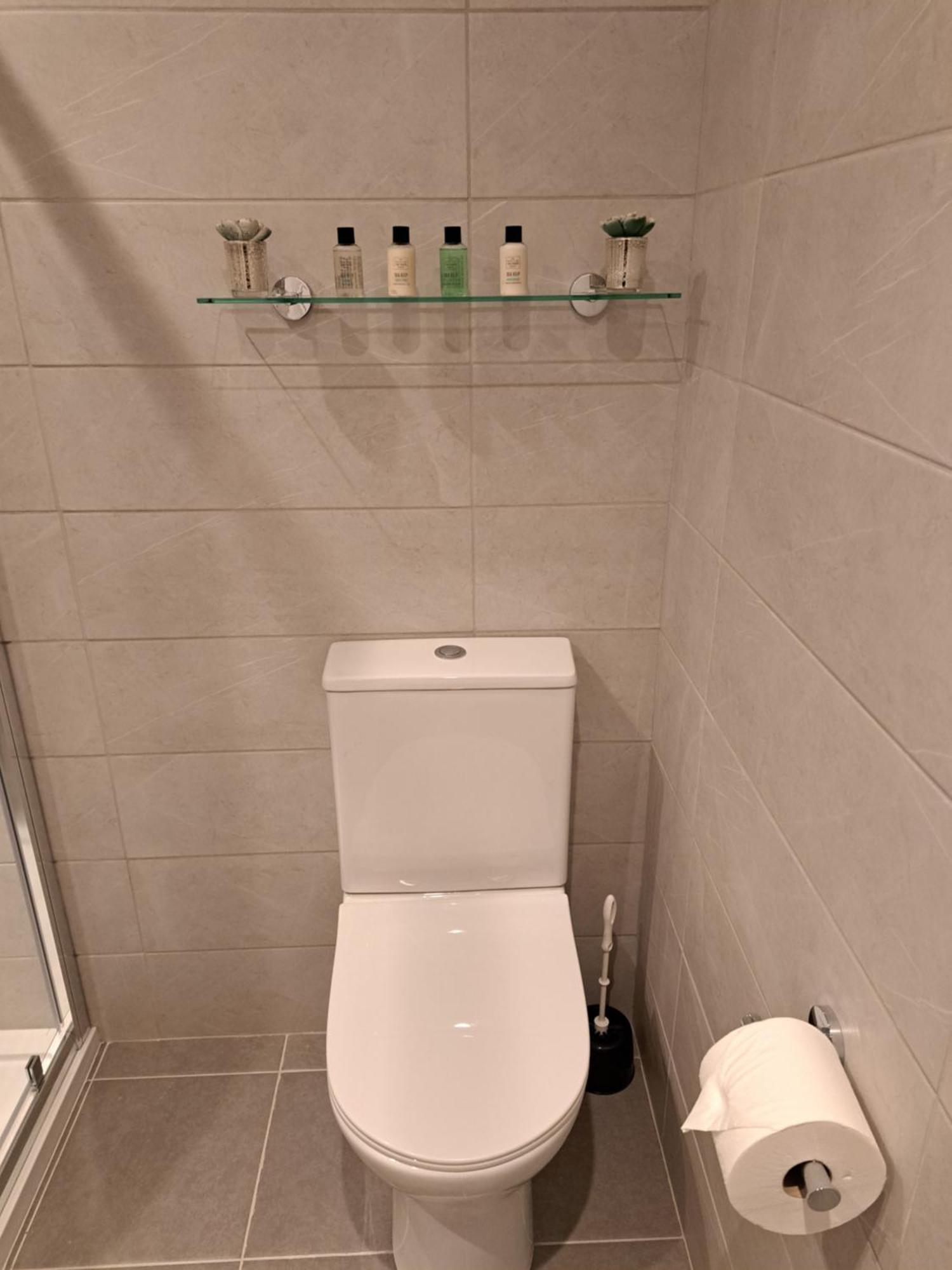 2 Chatsworth Riverscape Apartments - Peaceful Apartment In Great Location With Free Parking Overlooking The Gannel Just A Short Walk From Newquays Incredible Beaches And Local Amenities Newquay  Ngoại thất bức ảnh